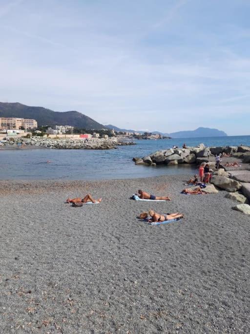 Pisi Home, 2 Min Dalla Spiaggia E Dall' Ospedale Gaslini Cenova Dış mekan fotoğraf
