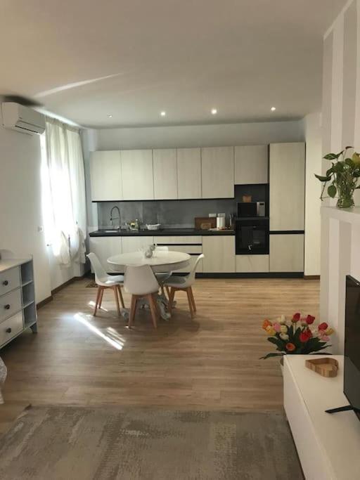 Pisi Home, 2 Min Dalla Spiaggia E Dall' Ospedale Gaslini Cenova Dış mekan fotoğraf